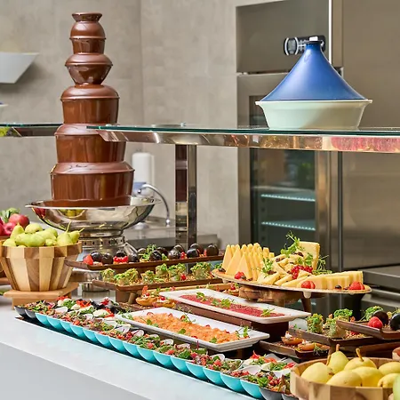 Hotell Grand And