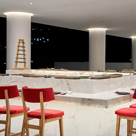 Hotell Grand And 5*